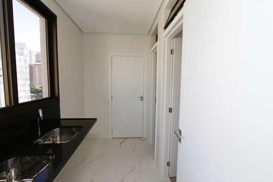 Área de Serviço de apartamento à venda com 4 quartos, 363m² em Santa Lúcia, Belo Horizonte