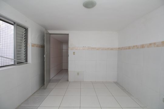 Quarto de casa para alugar com 1 quarto, 50m² em Vila Pirajussara, São Paulo