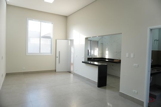 Sala de casa para alugar com 3 quartos, 115m² em Jardim Esplanada, Americana