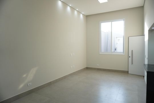 Sala de casa para alugar com 3 quartos, 115m² em Jardim Esplanada, Americana
