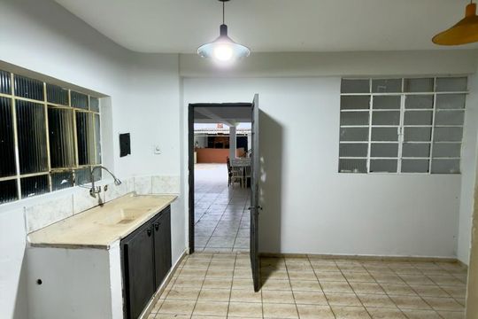 Cozinha de casa à venda com 3 quartos, 315m² em Vila Vitória, Santo André