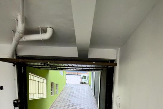 Área externa de casa à venda com 3 quartos, 315m² em Vila Vitória, Santo André