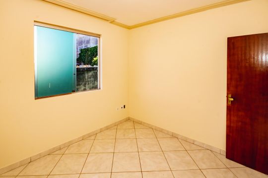 Casa à venda com 2 quartos, 64m² em Jardim Leblon, Belo Horizonte