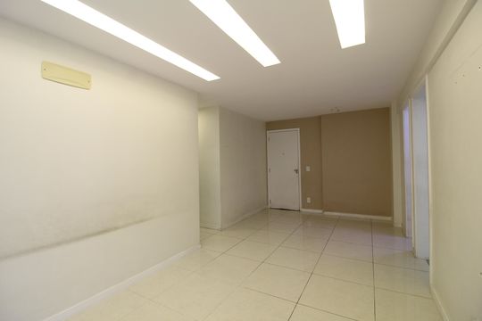 Sala de apartamento à venda com 2 quartos, 65m² em Freguesia (jacarepaguá), Rio de Janeiro