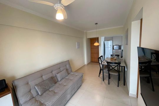 Sala de apartamento para alugar com 2 quartos, 53m² em Vila Caiçara, Praia Grande