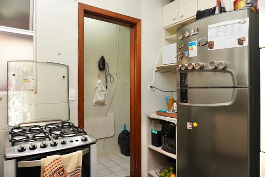 Cozinha de apartamento à venda com 3 quartos, 98m² em Santo Antônio, Belo Horizonte