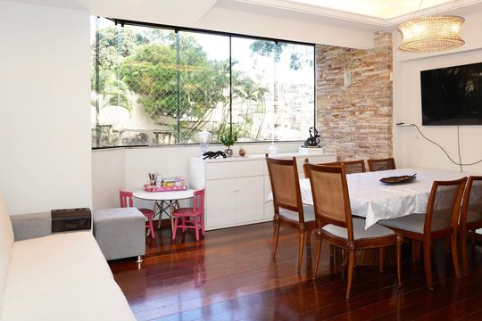 Apartamento à venda com 3 quartos, 98m² em Santo Antônio, Belo Horizonte