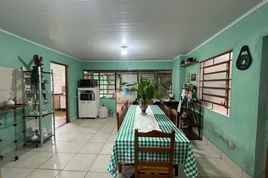 Casa à venda com 3 quartos, 150m² em Campina, São Leopoldo