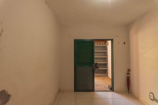 Quarto 2 de casa para alugar com 2 quartos, 100m² em Jardim Santa Lúcia, Campinas