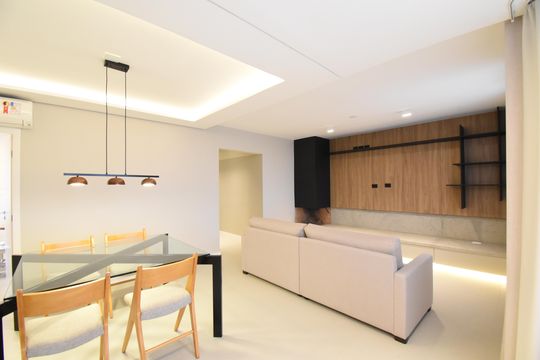 Sala de apartamento à venda com 3 quartos, 112m² em Campo Comprido, Curitiba