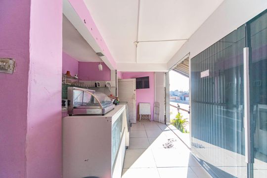 Salão  de casa à venda com 3 quartos, 88m² em Vila Homero Thon, Santo André