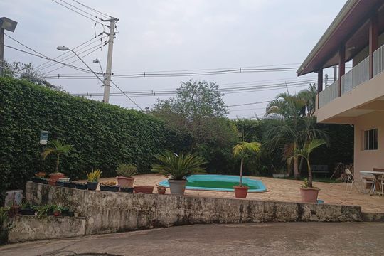 Casa à venda com 4 quartos, 520m² em Jardim Nova Mercedes, Campinas