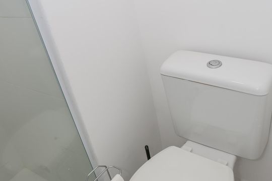 Banheiro de apartamento para alugar com 1 quarto, 36m² em Perdizes, São Paulo