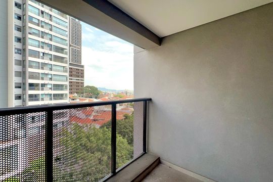 Varanda de kitnet/studio à venda com 1 quarto, 24m² em Pompeia, São Paulo
