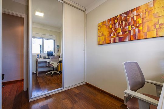 Quarto 2 de apartamento para alugar com 2 quartos, 75m² em Pinheiros, São Paulo