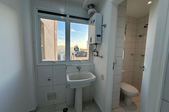 Área de Serviço de apartamento para alugar com 3 quartos, 109m² em Alphaville Conde Ii, Barueri