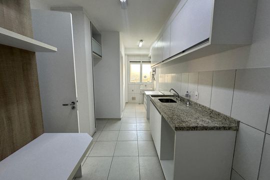 Cozinha de apartamento para alugar com 3 quartos, 109m² em Alphaville Conde Ii, Barueri