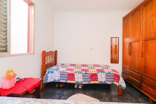 Quarto 1 de casa à venda com 4 quartos, 160m² em Jardim Maraba Itaquera, São Paulo
