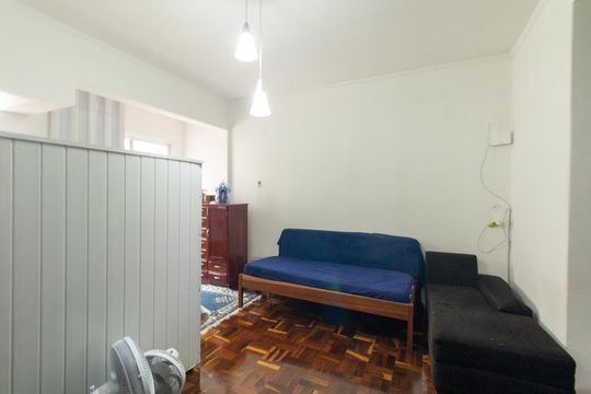 Apartamento para alugar com 3 quartos, 130m² em Centro, Curitiba