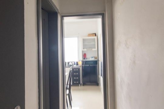 Corredor de apartamento para alugar com 3 quartos, 130m² em Centro, Curitiba