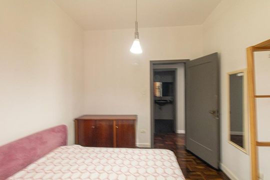 Quarto 1 de apartamento para alugar com 3 quartos, 130m² em Centro, Curitiba