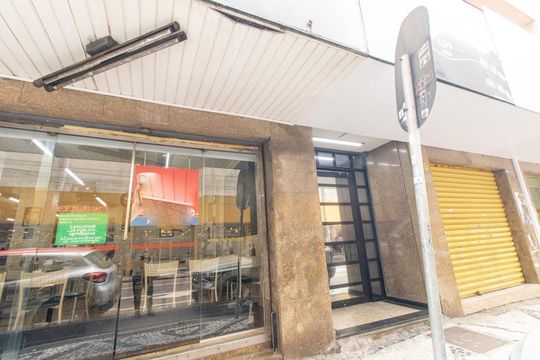 Fachada de apartamento para alugar com 3 quartos, 130m² em Centro, Curitiba