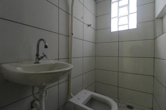 Casa para alugar com 1 quarto, 16m² em Vila Olinda, São Paulo