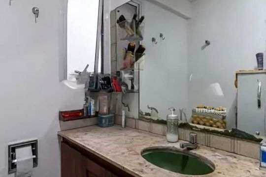 Banheiro de apartamento à venda com 2 quartos, 66m² em Vila Olímpia, São Paulo