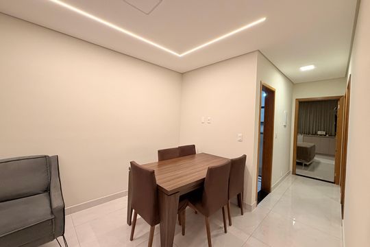 Sala de casa à venda com 3 quartos, 183m² em Residencial Santa Giovana, Jundiaí