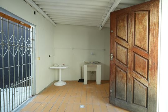 Área de Serviço de casa para alugar com 2 quartos, 143m² em Jardim Bela Vista, Santo André