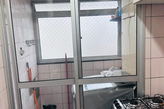 Cozinha de apartamento para alugar com 2 quartos, 50m² em Belenzinho, São Paulo