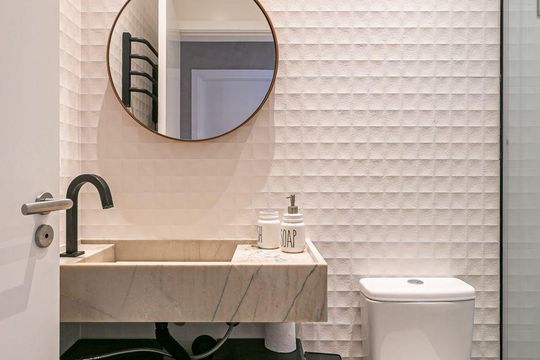 Banheiro de apartamento para alugar com 2 quartos, 70m² em Córrego Grande, Florianópolis