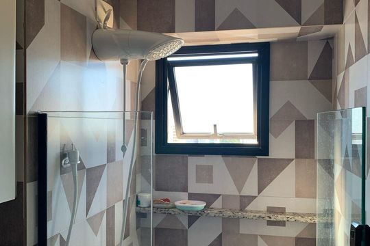 Banheiro de apartamento à venda com 2 quartos, 49m² em Tatuapé, São Paulo