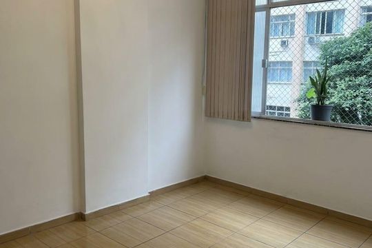 Apartamento à venda com 1 quarto, 41m² em Copacabana, Rio de Janeiro