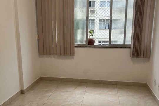 Apartamento à venda com 1 quarto, 41m² em Copacabana, Rio de Janeiro