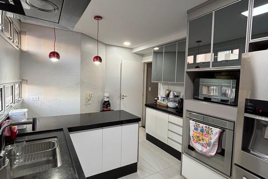Cozinha de apartamento à venda com 3 quartos, 136m² em Jardim Bela Vista, Santo André