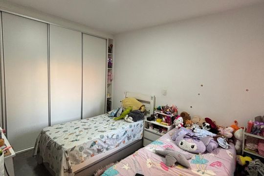 Quarto de apartamento à venda com 3 quartos, 136m² em Jardim Bela Vista, Santo André