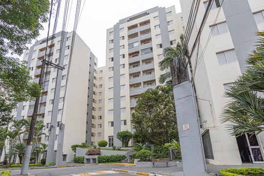Fachada de apartamento à venda com 2 quartos, 62m² em Continental, Osasco