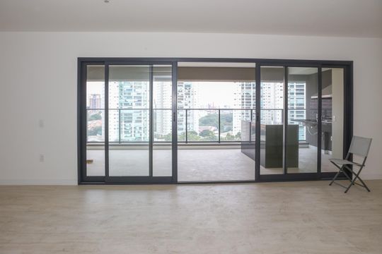Sala de apartamento à venda com 3 quartos, 188m² em Jardim das Perdizes, São Paulo