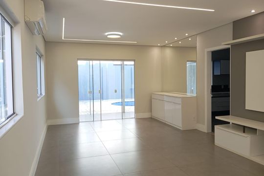 Casa de Condomínio à venda com 3 quartos, 254m² em Jardim Alto da Colina, Valinhos