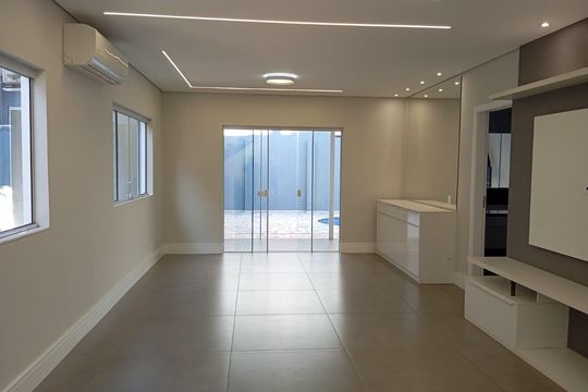 Casa de Condomínio à venda com 3 quartos, 254m² em Jardim Alto da Colina, Valinhos