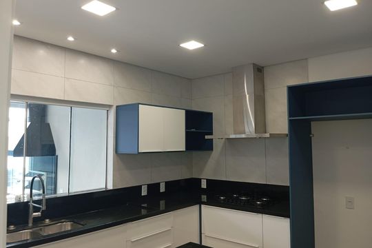 Casa de Condomínio à venda com 3 quartos, 254m² em Jardim Alto da Colina, Valinhos
