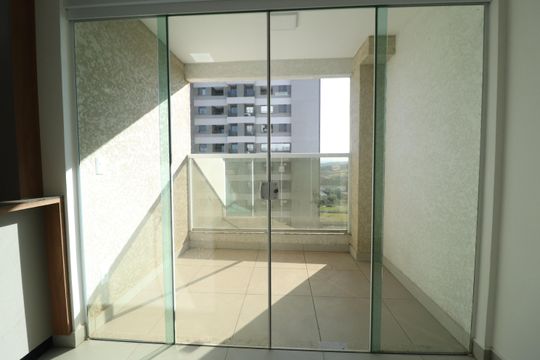 Sacada de apartamento para alugar com 3 quartos, 70m² em Granja Marileusa, Uberlândia