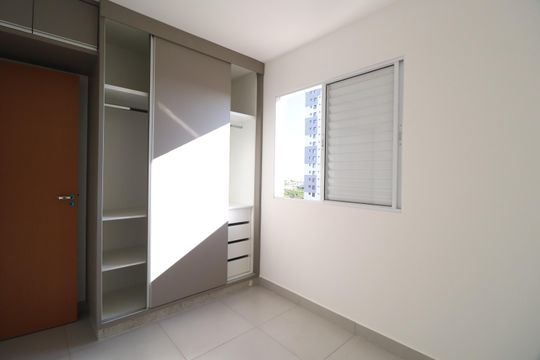 Quarto 3 de apartamento para alugar com 3 quartos, 70m² em Granja Marileusa, Uberlândia