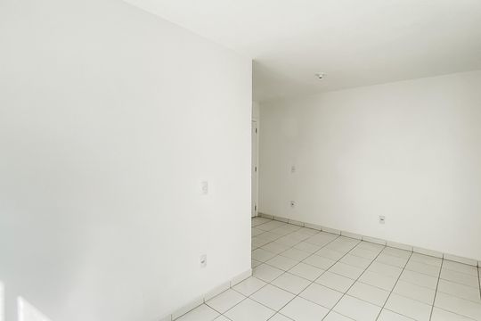 Sala de apartamento para alugar com 2 quartos, 42m² em Vila Silvia, São Paulo