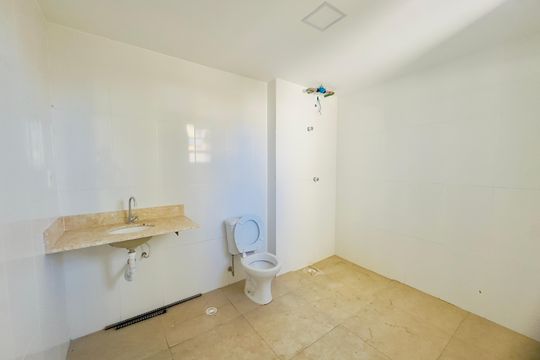 Banheiro de apartamento para alugar com 1 quarto, 36m² em Mandaqui, São Paulo