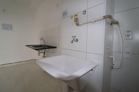 Área de Serviço de apartamento para alugar com 2 quartos, 42m² em Jardim, Santo André