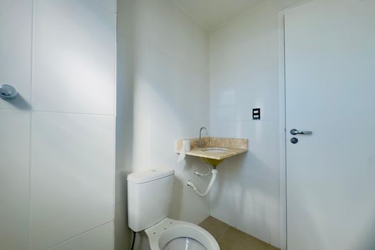 Banheiro de apartamento para alugar com 2 quartos, 61m² em Mandaqui, São Paulo