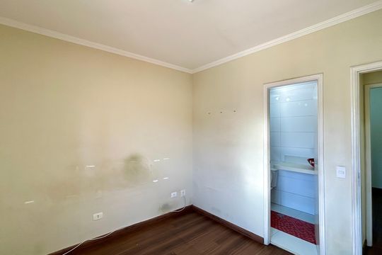 Quarto Suíte de apartamento para alugar com 3 quartos, 95m² em Vila Pedro Moreira, Guarulhos