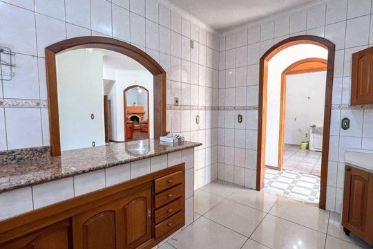Casa para alugar com 1 quarto, 518m² em Centro, Gravataí